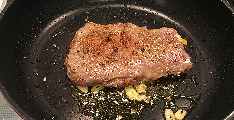 ステーキをフライパンで お肉のプロが教える美味しい焼き方 ミートガイ