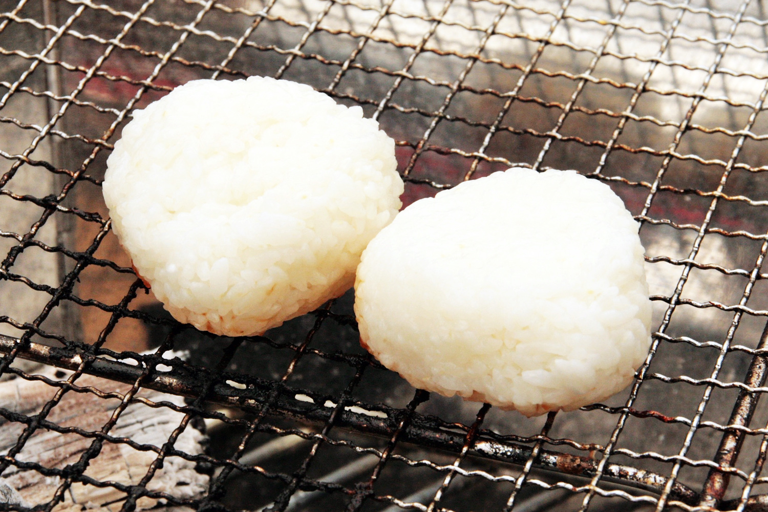 Grilled rice ball grill